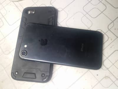 Apple iPhone 7