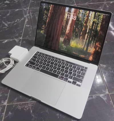 Macbook pro 2019 | 1TB SSD | 16GB RAM | Core i9 | 16 Inches