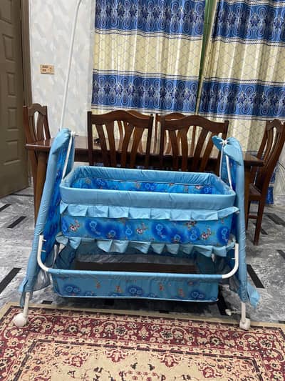 Baby cradle available almost new not used more then a day