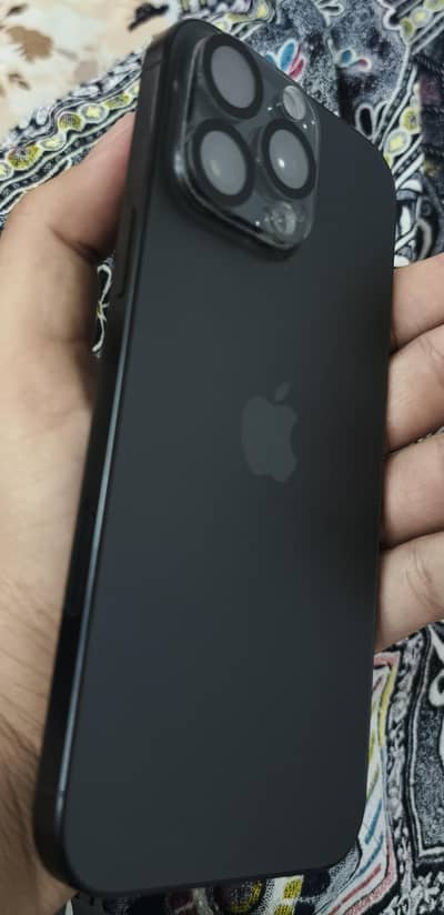 I phone 16 pro max