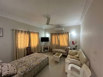 Perfect 300 YardsBungalow House In DHA Phase 4 For Sale