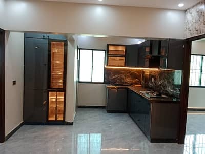 Clifton 2 Bedrooms Apartment Available For Rent