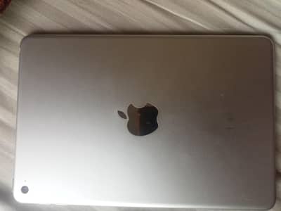 Ipad mini 4 (128) gb. 10/10