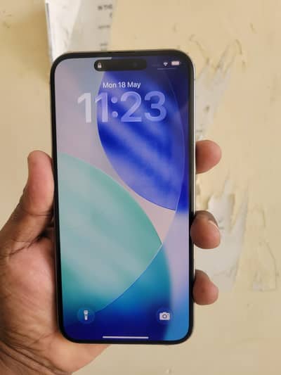 iPhone 15 Pro Max – 256GB