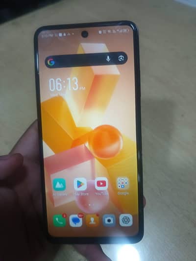 aAll okay mobile hai box and original charger bhe Sath hai. 03243800755