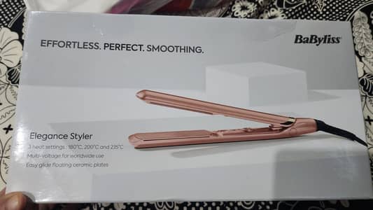 Babyliss paris hair straightener brand new