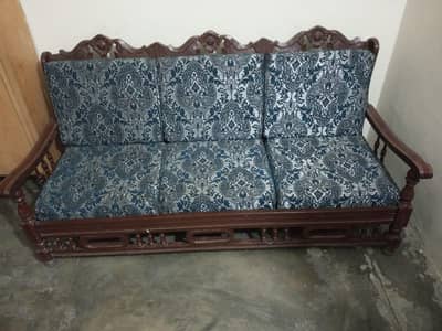 5 Seater sofa , wooden sofa , urgent sofa sale