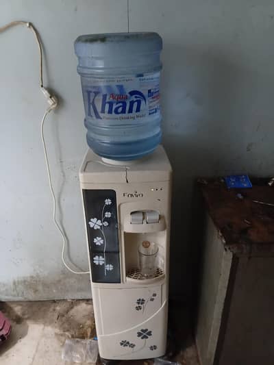Envoier water Dispensor
