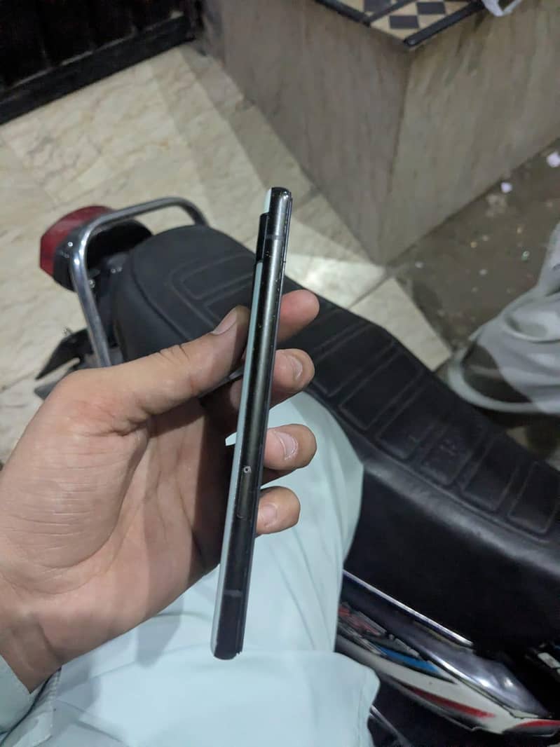 Google pixel 6a 5