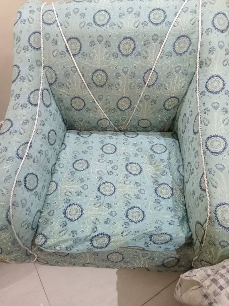 Used sofa set 0