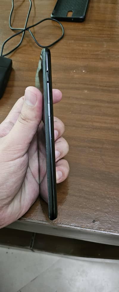 One Plus 6T in mint condition
