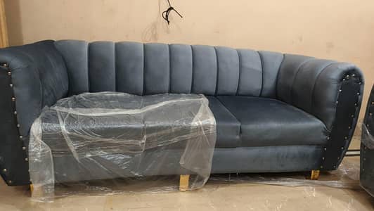 6 seater Sofa for sale