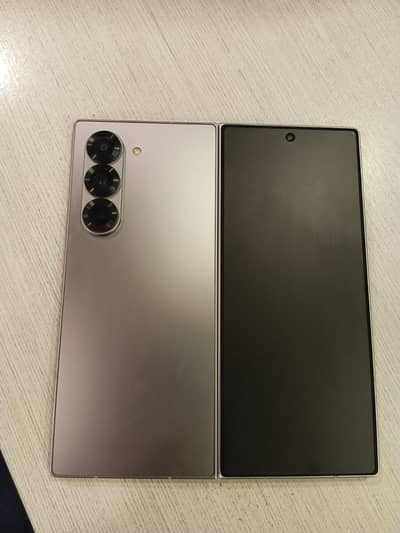 SAMSUNG Z Fold 6