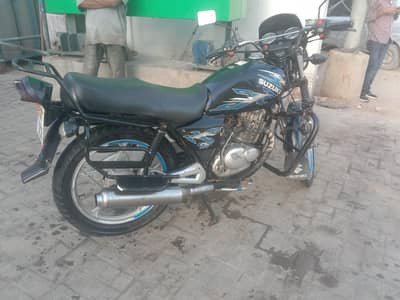 Suzuki 150 se