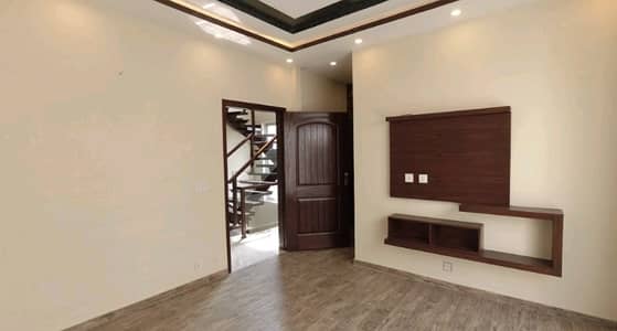 5 Marla House For Sale Good Location