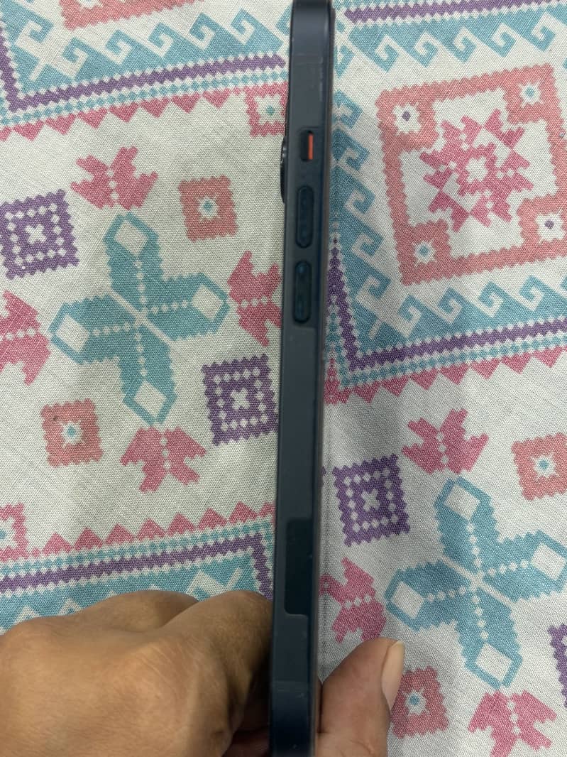Iphone 14 JV 5