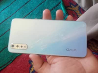 Vivo full genuine mobile available in low price
