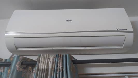 Haier 1 ton Dc inverter Air conditioner