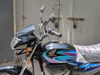 Honda prider brand new