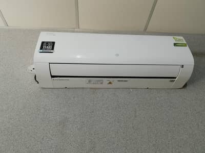 PEL Split AC