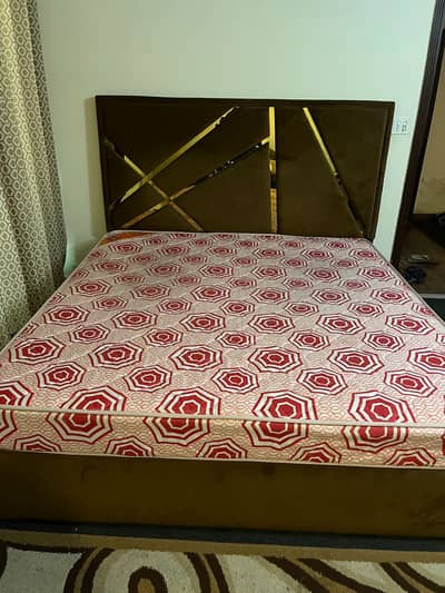 Reasonable price Dura form kindg size spring mattress