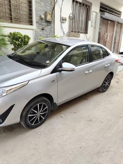 Toyota Yaris ATIV CVT 1.3