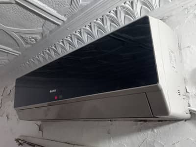 GREE SPLIT AC 1.5 Ton GS-18CZ9