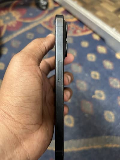 Iphone 15 pro 10/10 condition