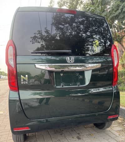 Honda N Box