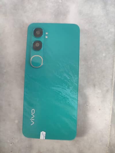 vivo v40 lite 10 by 10 condition