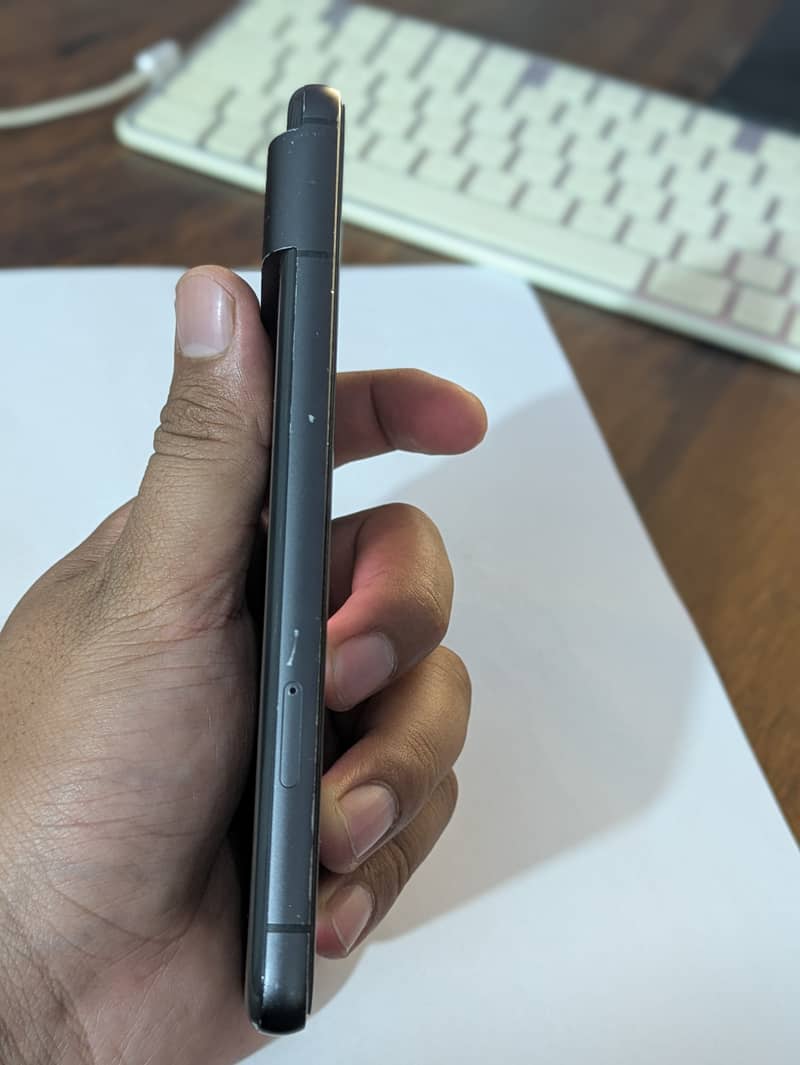Google Pixel 8 2