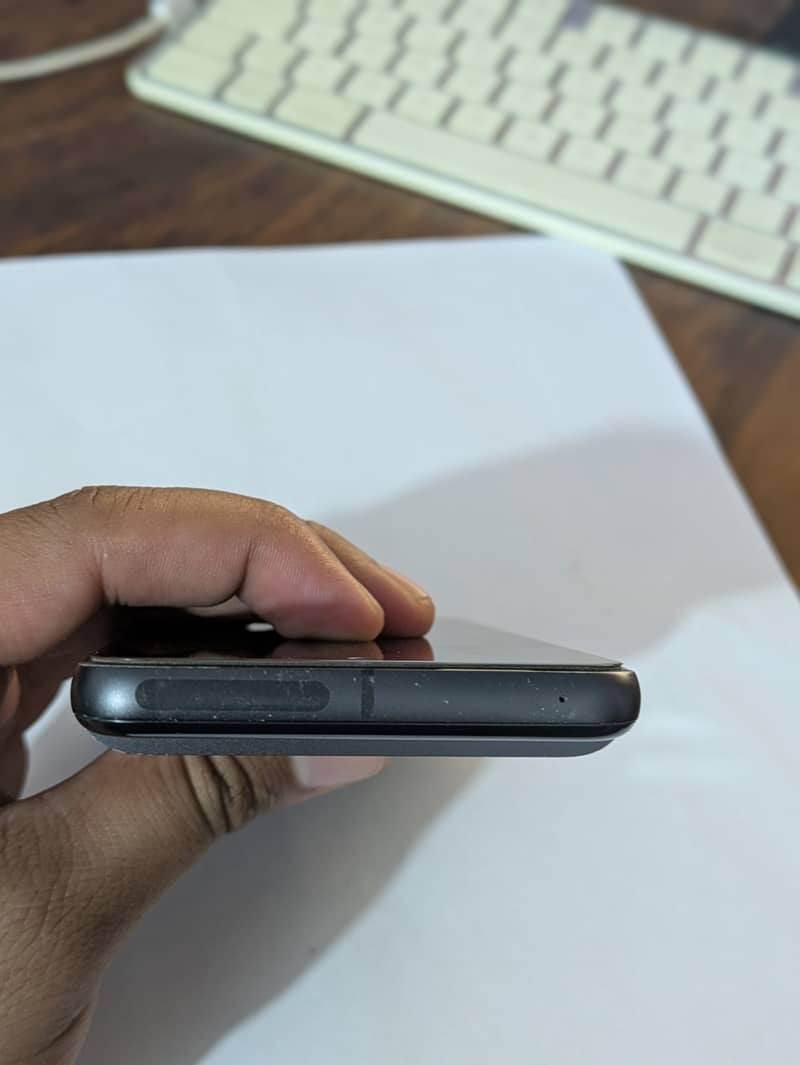 Google Pixel 8 3