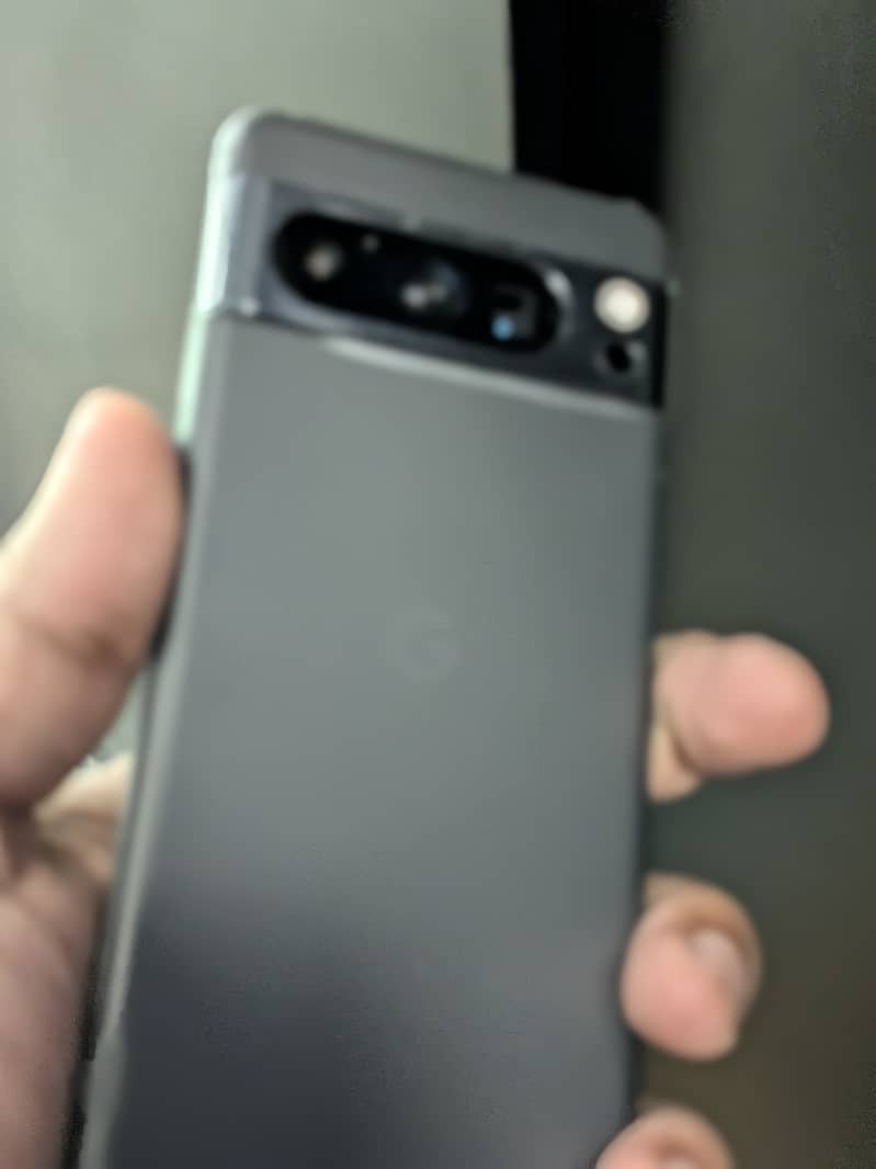 Google Pixel 8 Pro 4