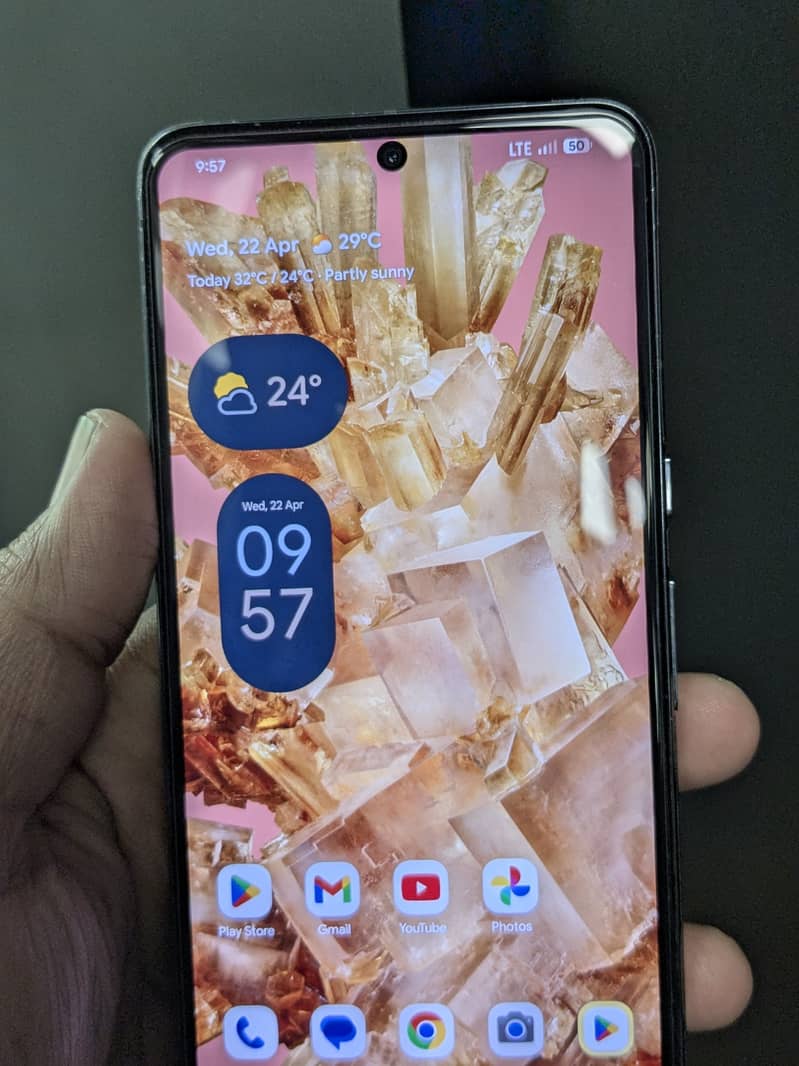 Google Pixel 8 Pro 6