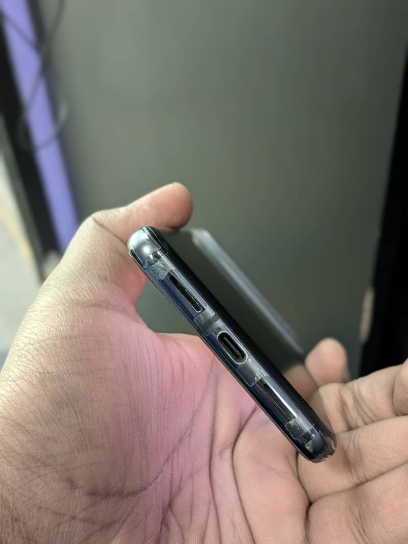Google Pixel 8 Pro 7