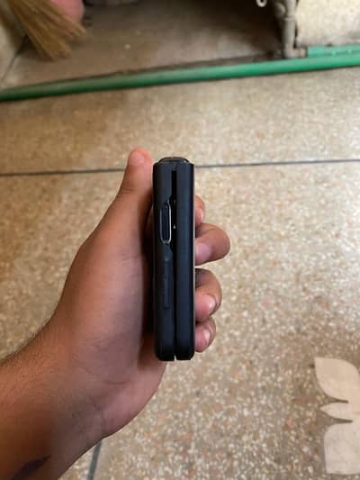 z flip 3