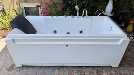 R. A. K Jacuzzi