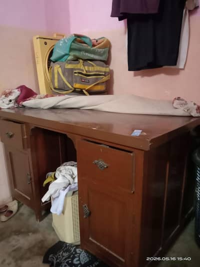 office table pure lakadi ka