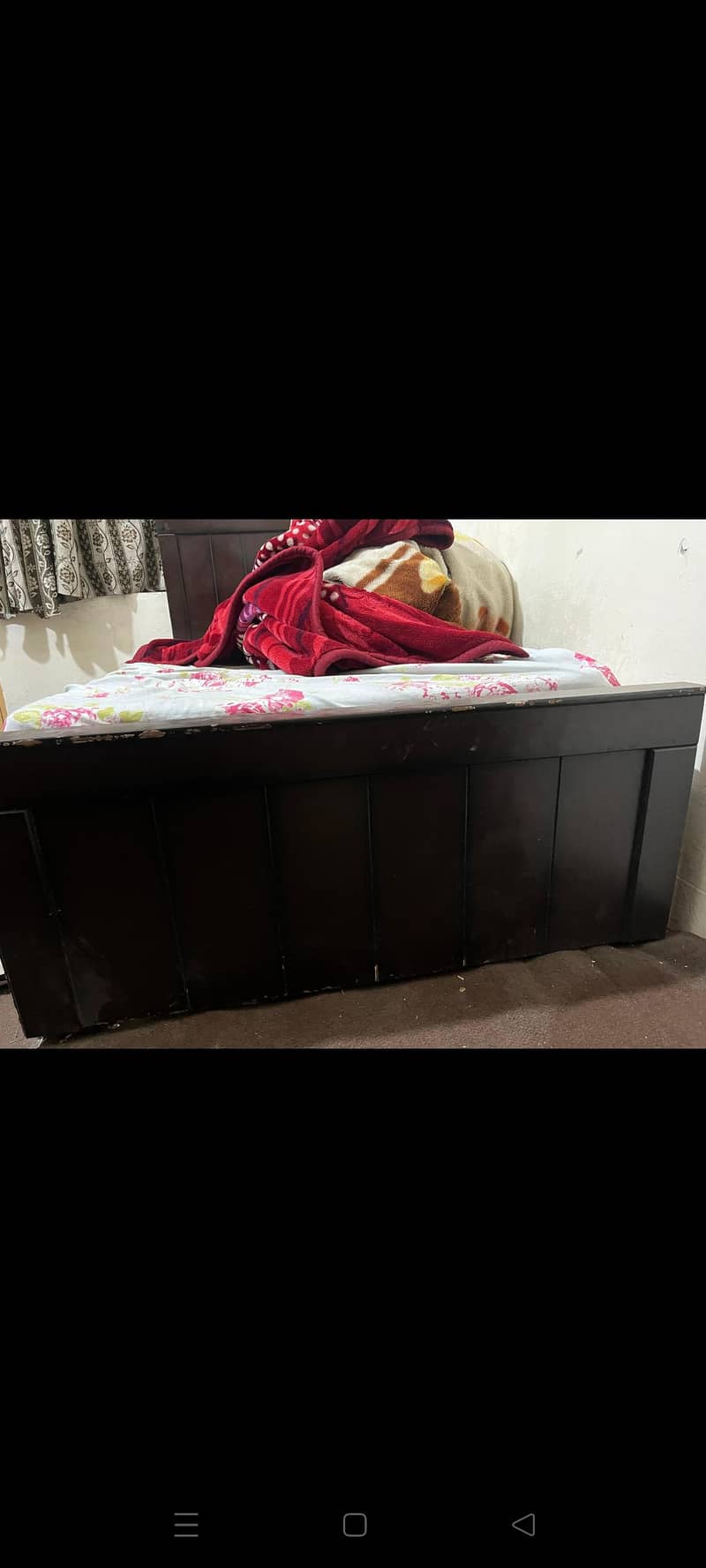 SINGLE BED ( GOOD CONDITION) 3