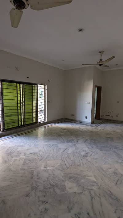 1 kanal Upper Story For Rent Wapda Town