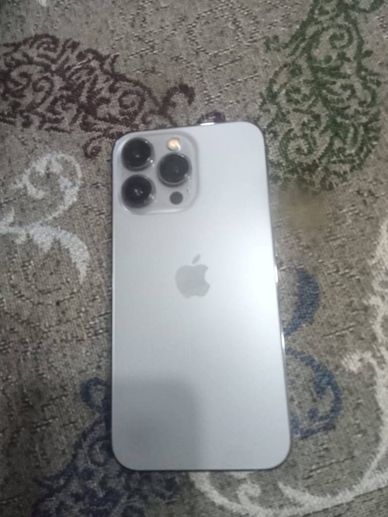 13 pro 0