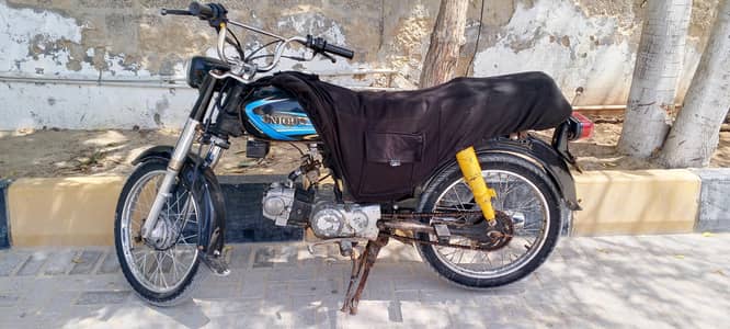 unique 2021 model ha bike bilkul ok hai koi Kam nhi docomate complete