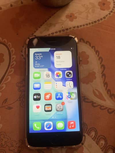 Iam selling my iPhone se 2020