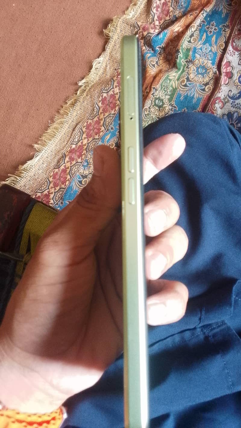 One plus ce3 lite 1