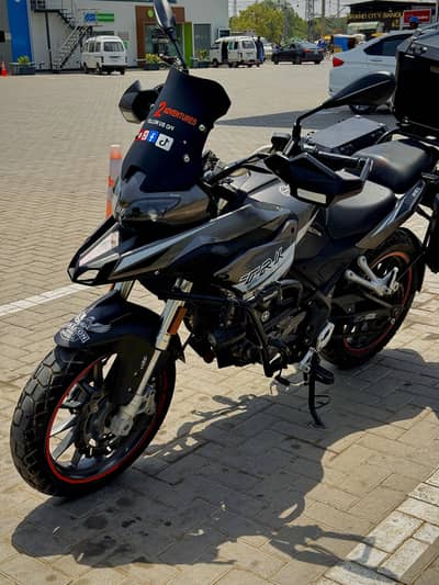 Benelli TRK 251