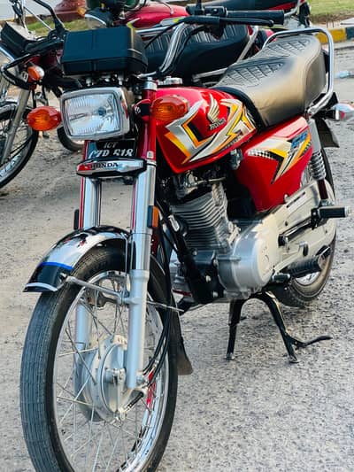 Honda CG 125 2025
