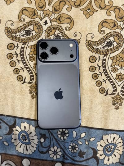 17 pro max 256 GB brand new