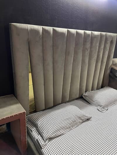 Beautiful king size bed with mattress and side tables