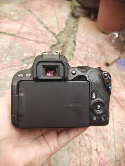 canon 200D camera for sale