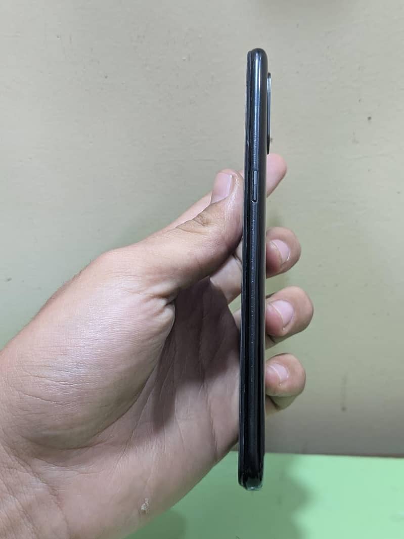 pixel 6a 12